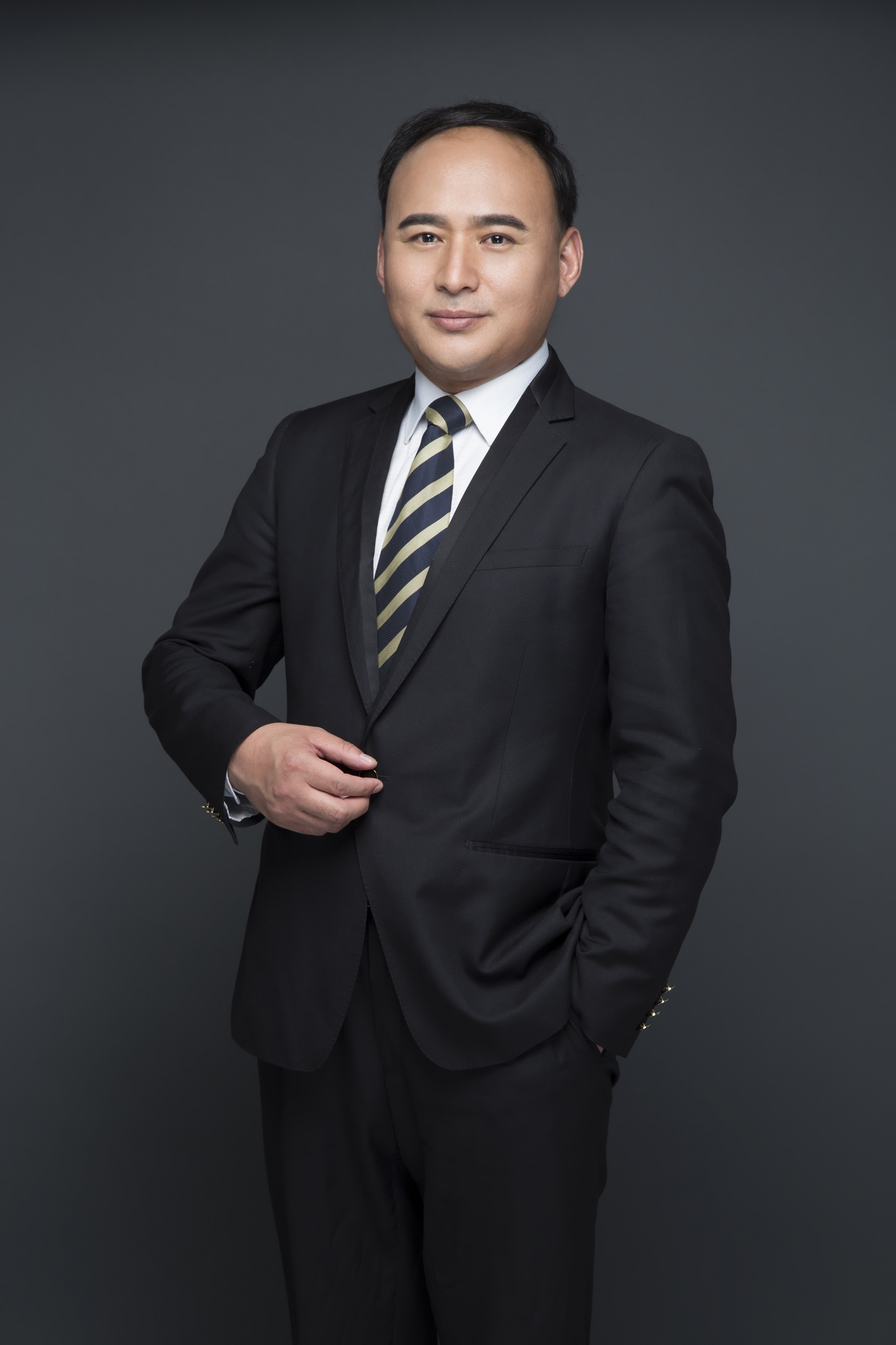 吴埂珐 公关与传播总监